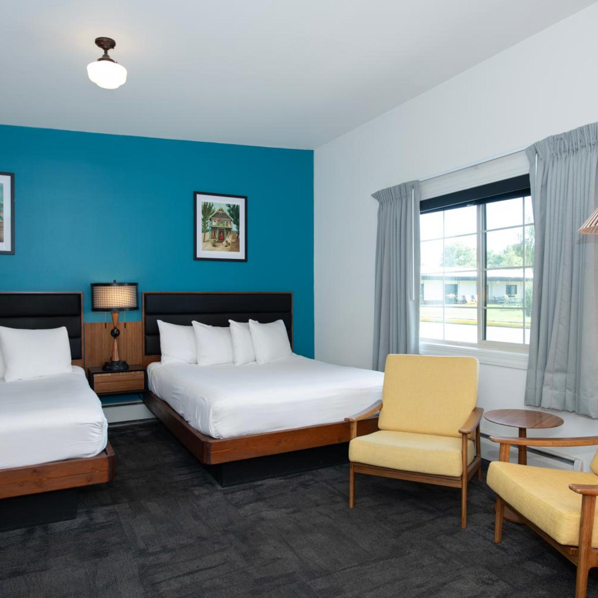 The Sapphire Motel 17/50