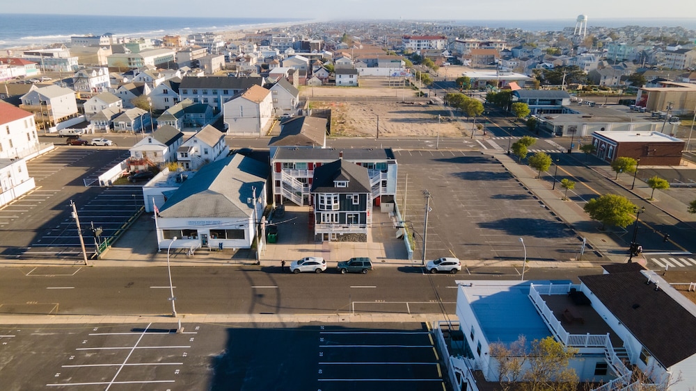 Seaside Sands Inn 54/63