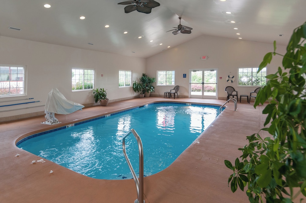 Microtel Inn & Suites by Wyndham Princeton 18/27