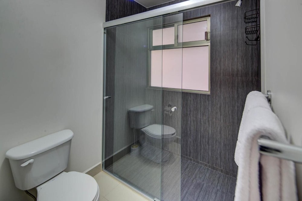 Grupo Kings Suites Musset 39/45