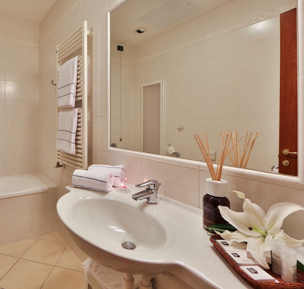 Best Western Classic Hotel 14/58