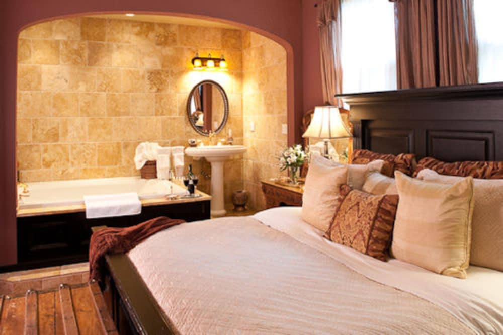 The Black Walnut B & B Inn 14/73