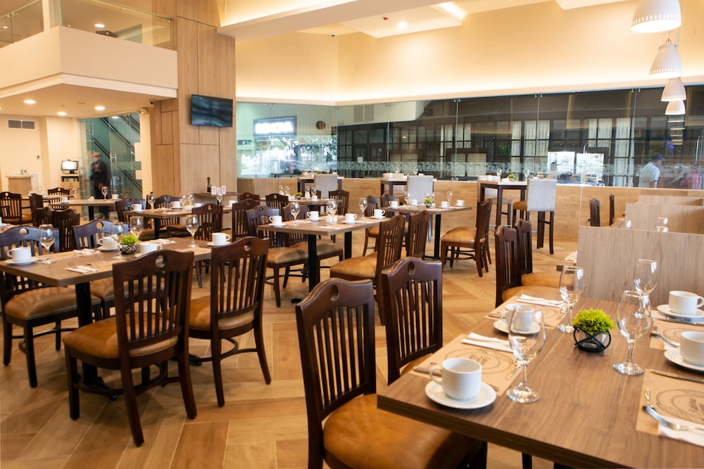 UNIPARK HOTEL 44/66