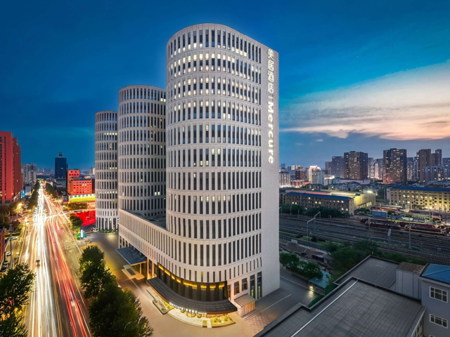 Mercure Shenyang Railway Station Taiyuan Street 1/10