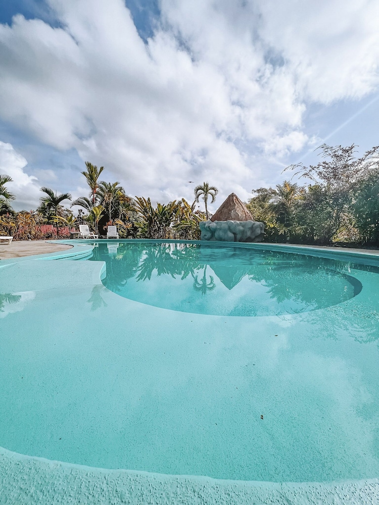 Arenal History Inn 24/46