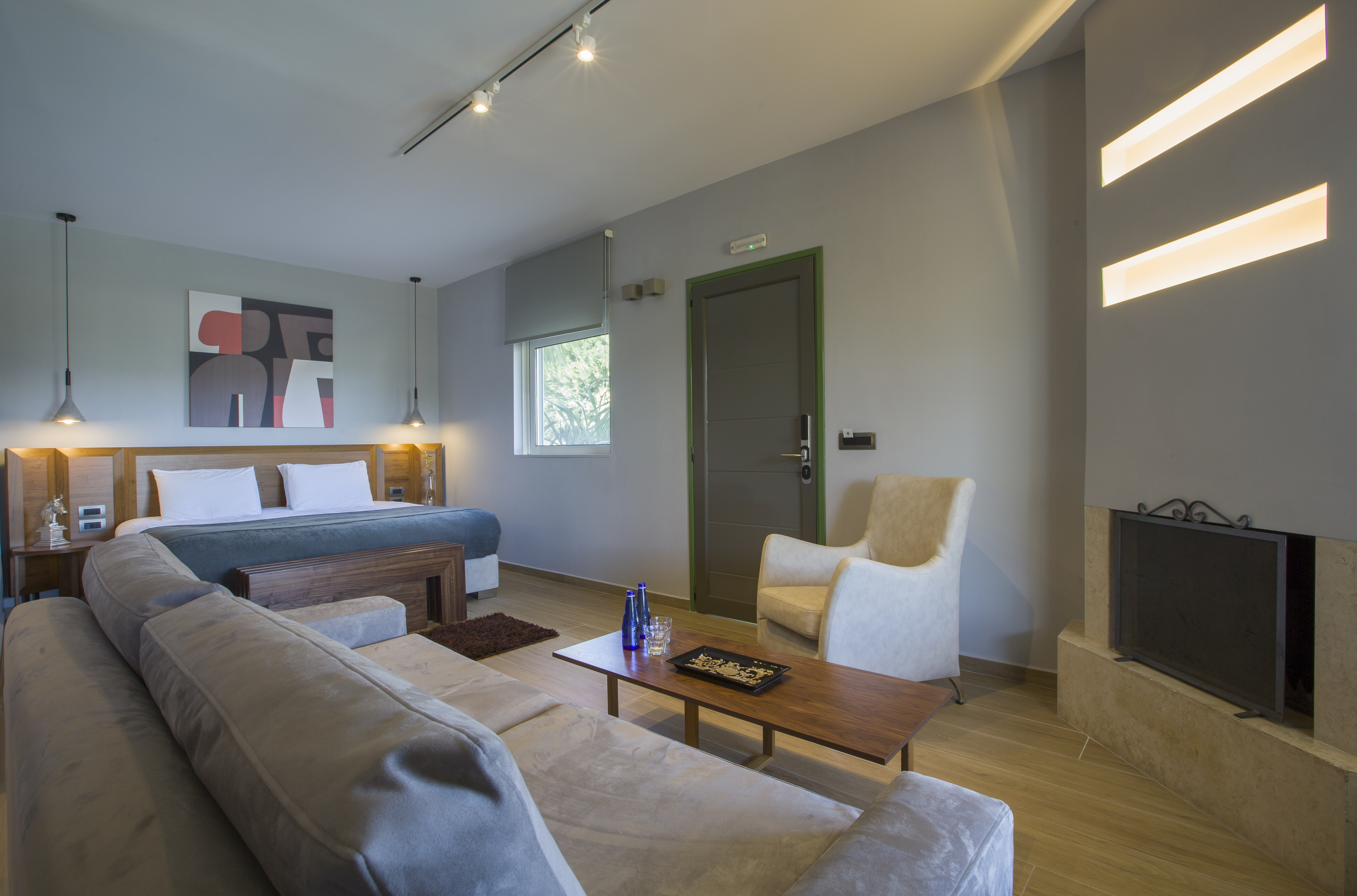 1 Bedroom, Suite, Anthemion Suites And Villas 2/4