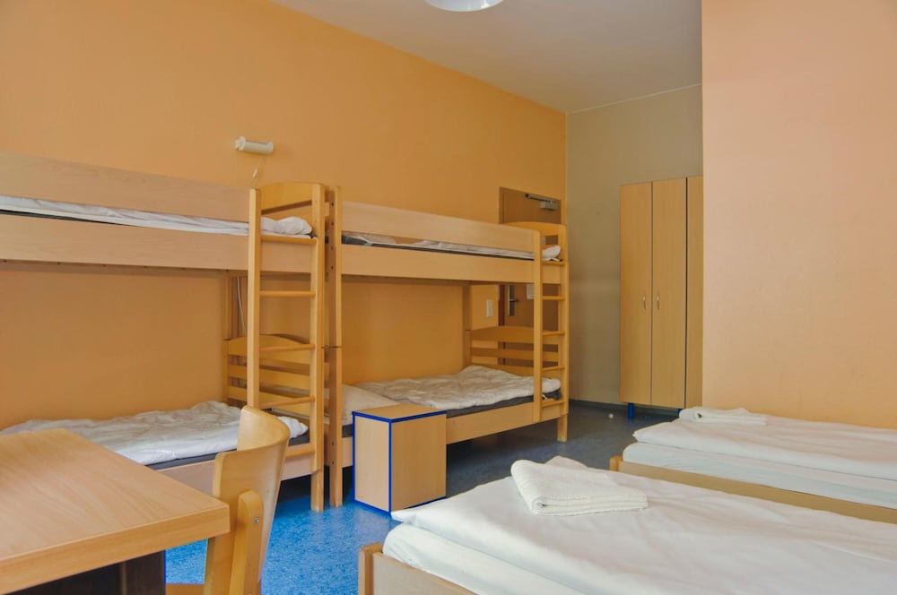 Happy Hotel Berlin 23/50