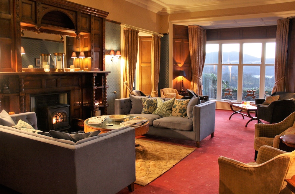 Ravenstone Manor 21/46