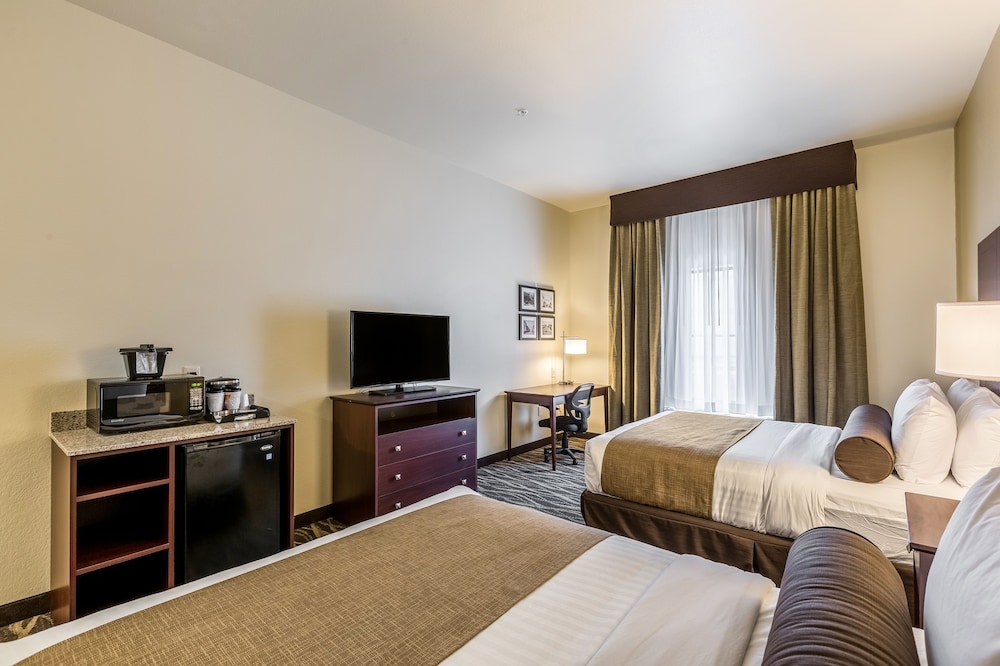 Cobblestone Hotel & Suites – Stevens Point 22/55