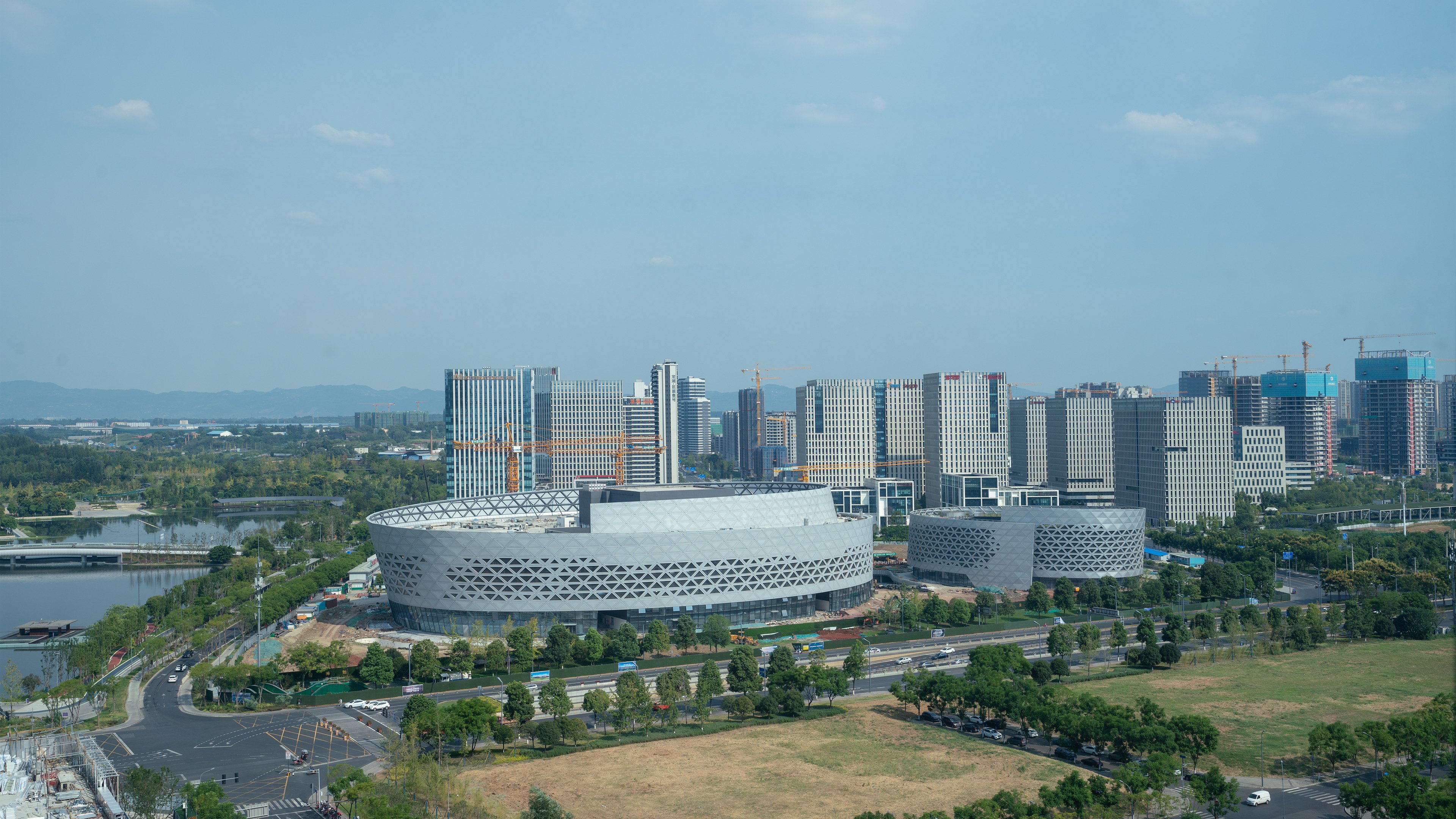 HOLIDAY INN EXPRESS Chengdu High-Tech Zone 75/78