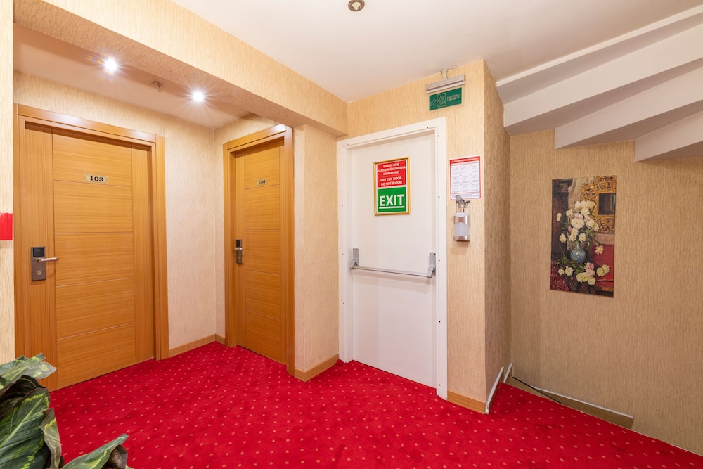Regno Hotel 18/59