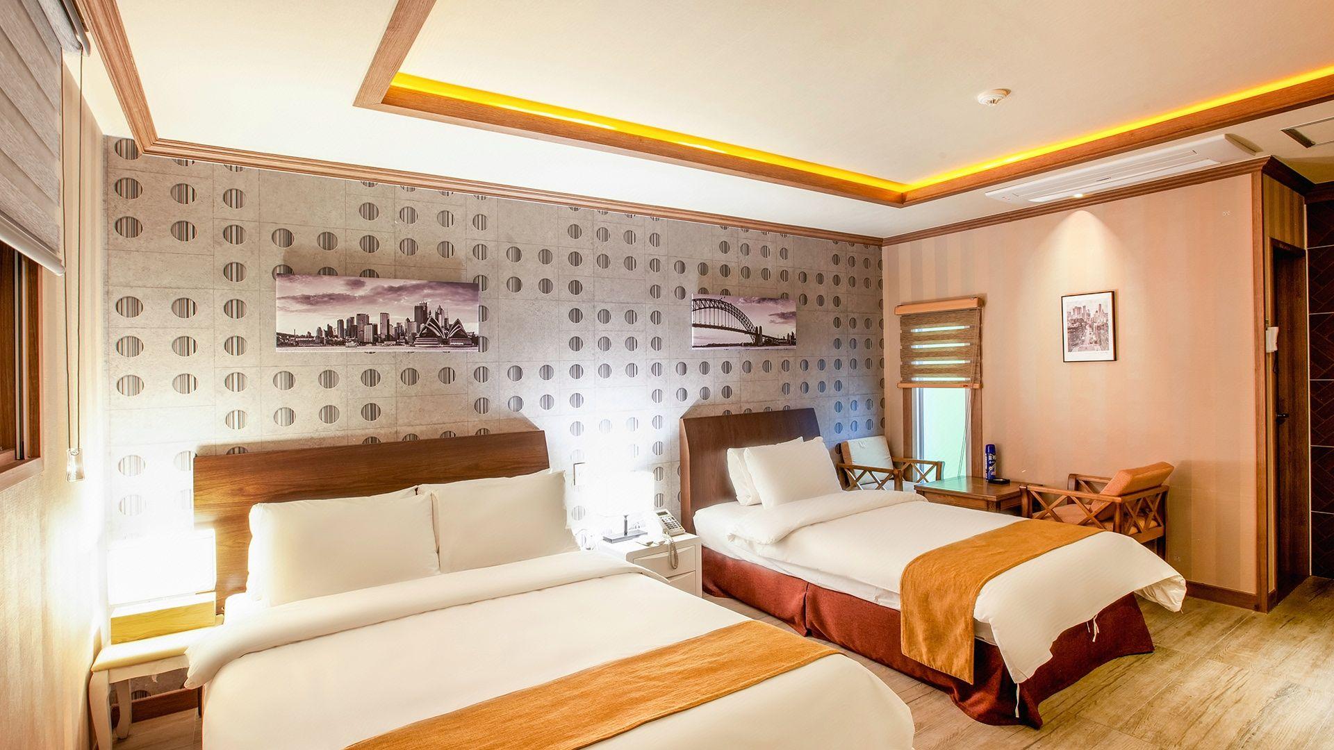 Sahara Hotel 18/31