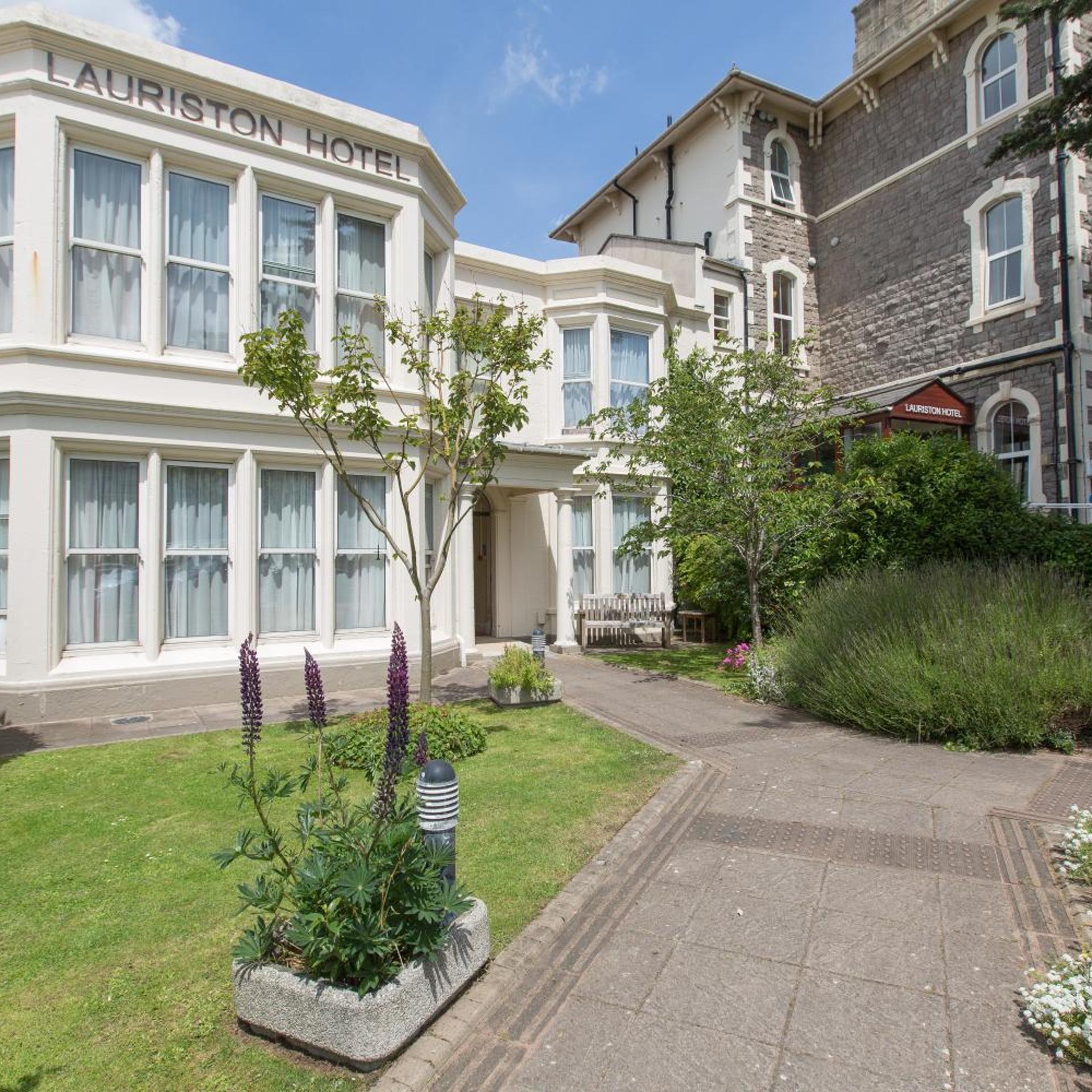 Lauriston Hotel 58/60