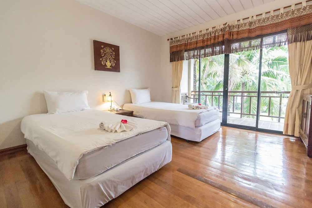 Baan Tai Had Resort and Water Sports 17/50