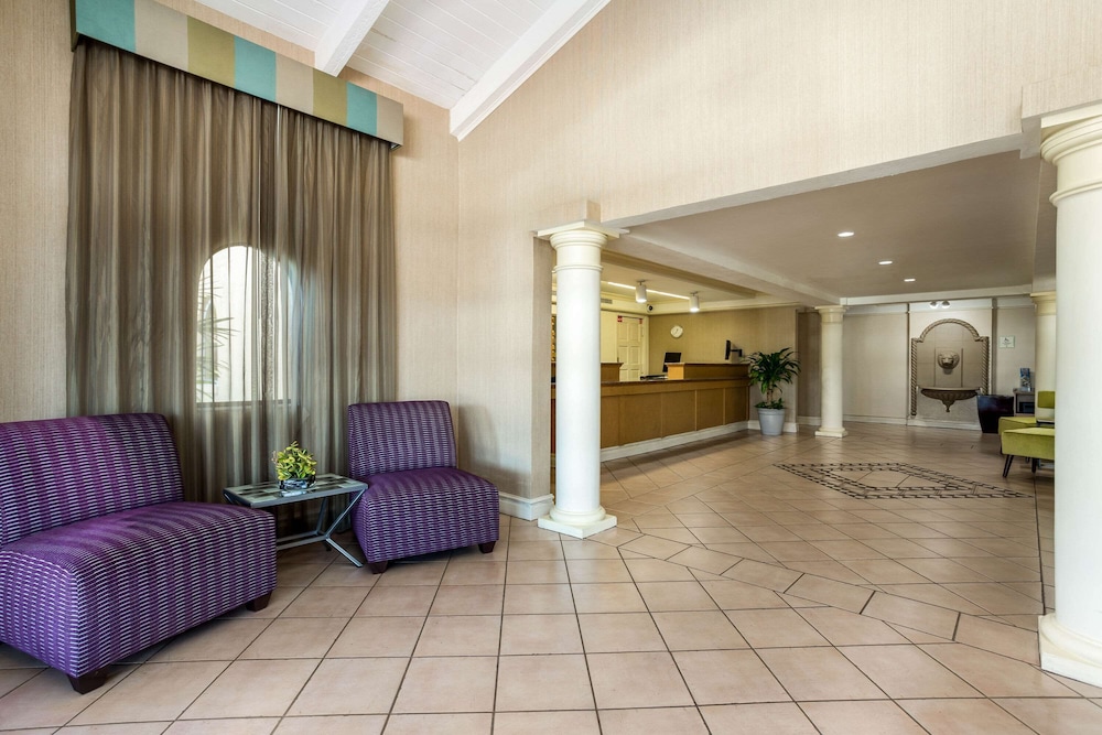 La Quinta Inn Tampa Airport Stadium Westshore 6/29