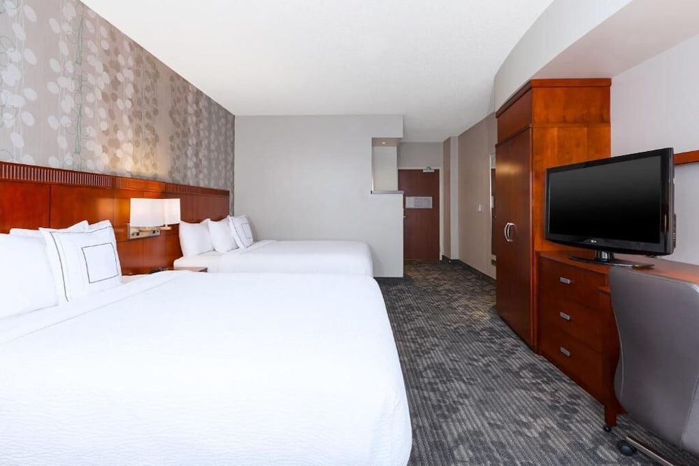 Pure, Wellness, 2 Queen Beds