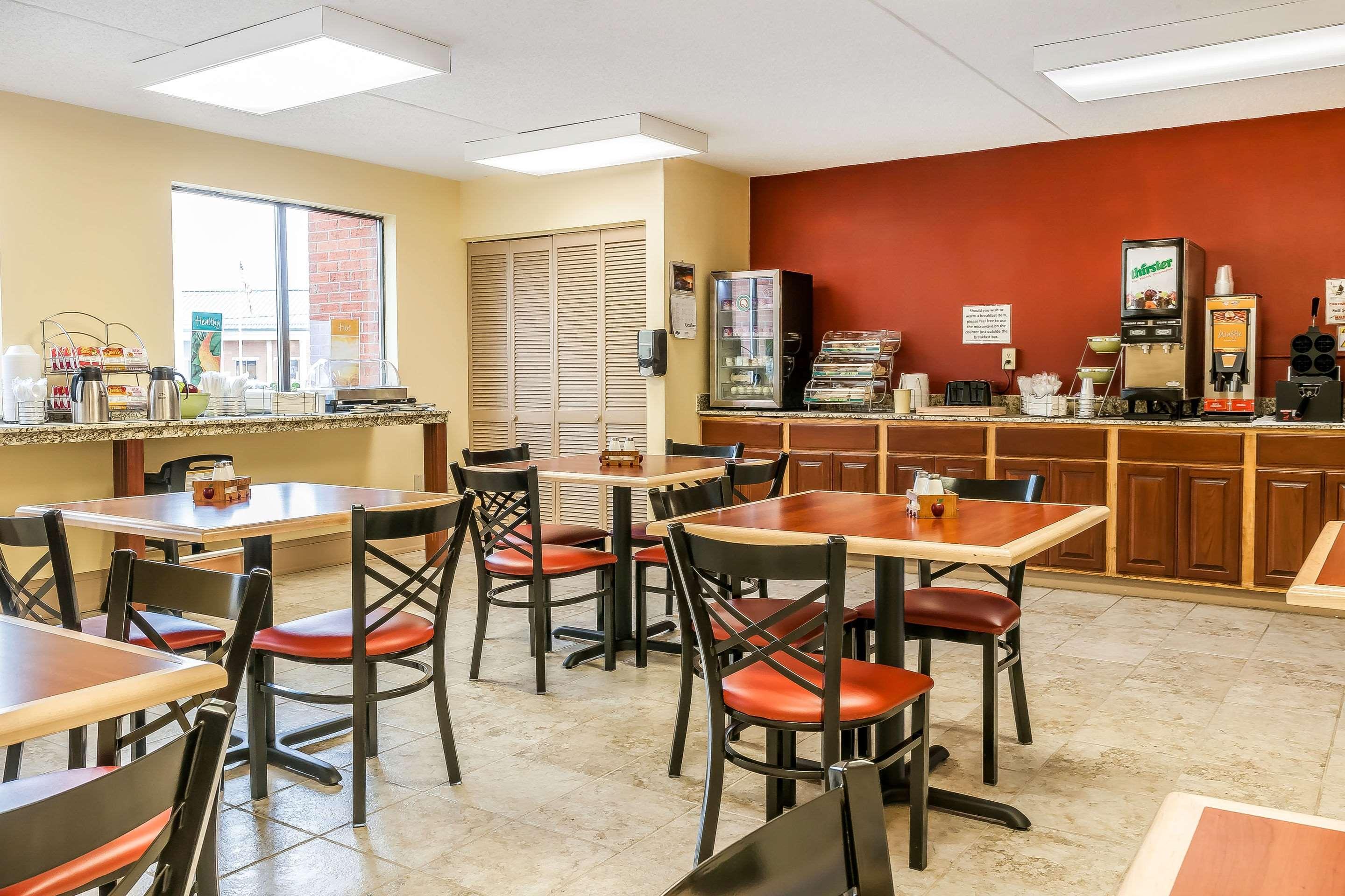Quality Inn Jackson North 23/40