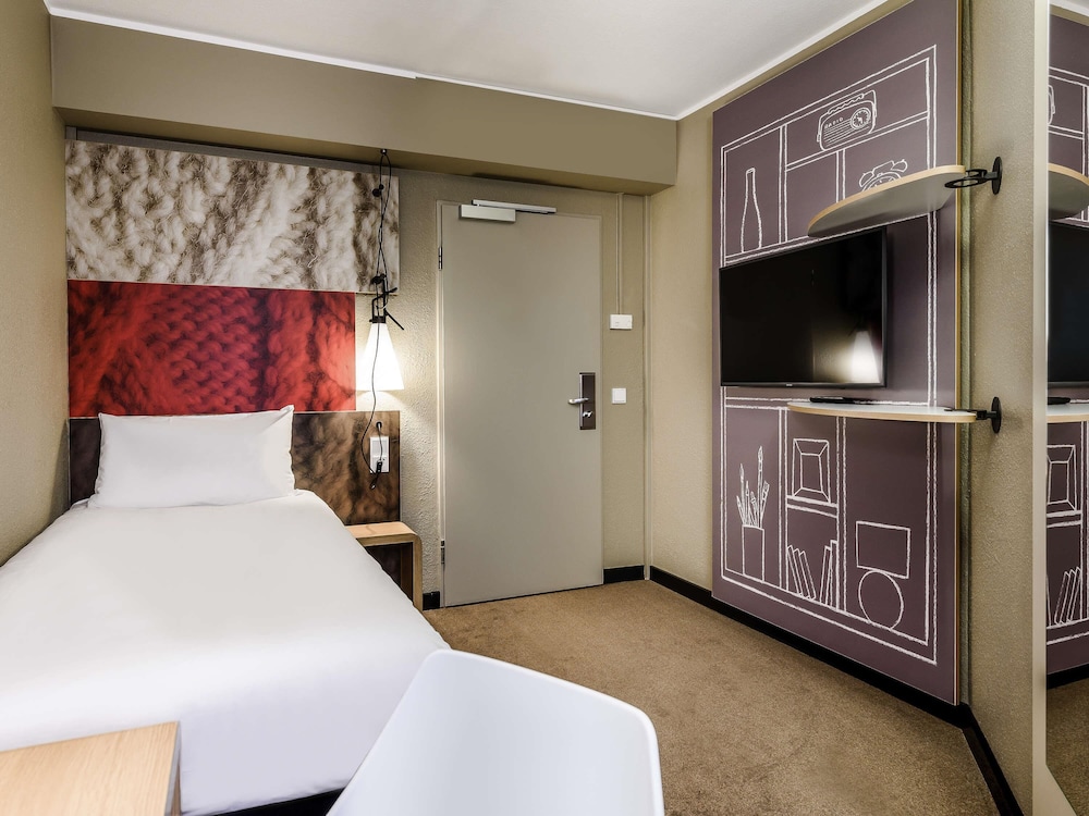 Ibis Frankfurt Centrum 19/75
