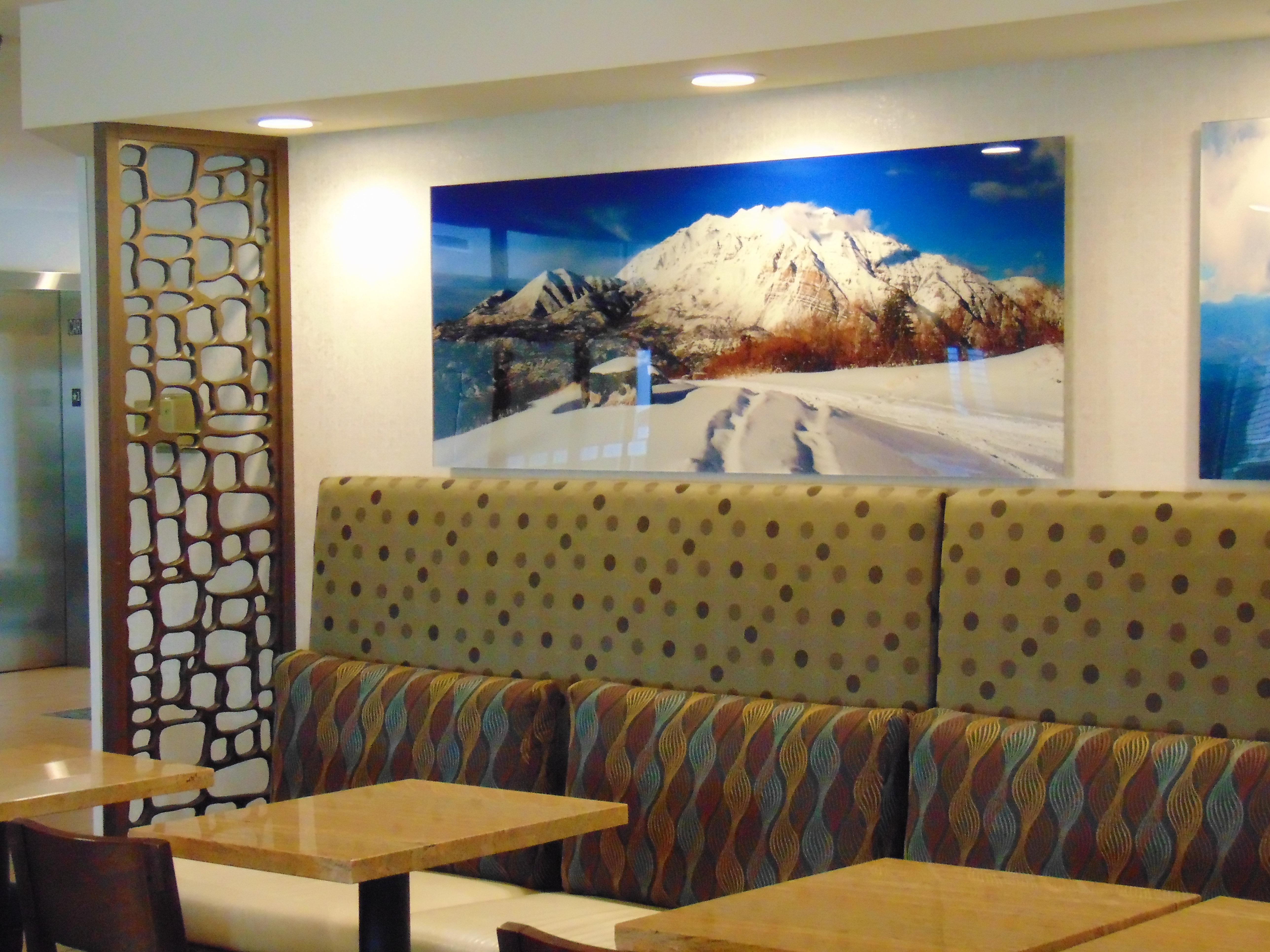 Holiday Inn Express Suites Springville South Provo Area 46/73