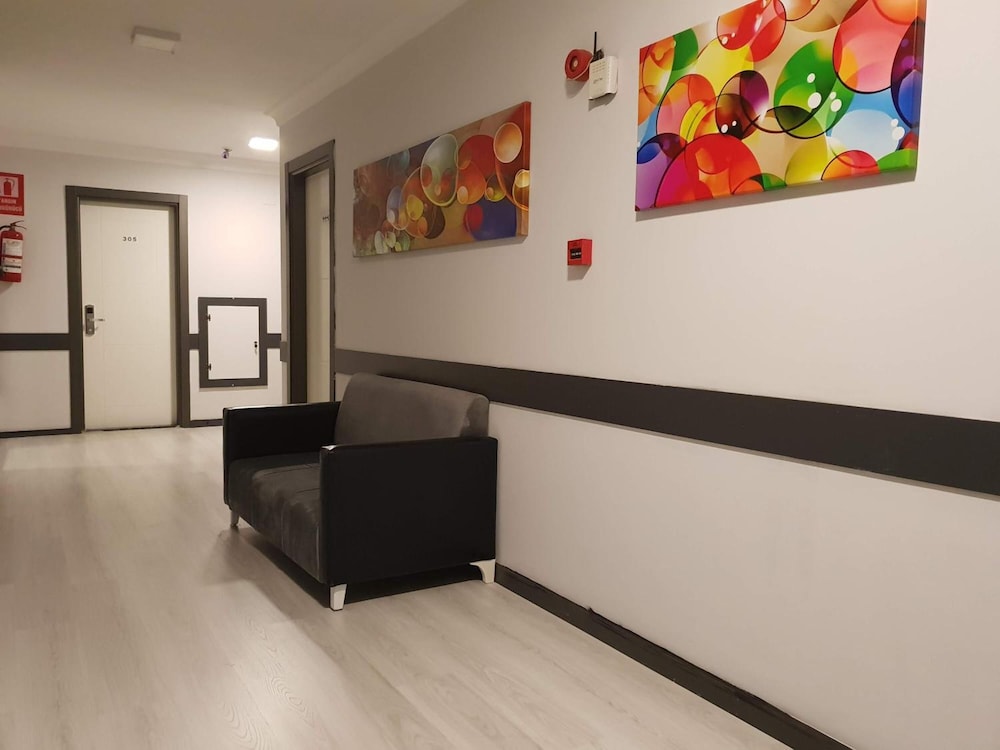 Alican 2 Hotel 2/38