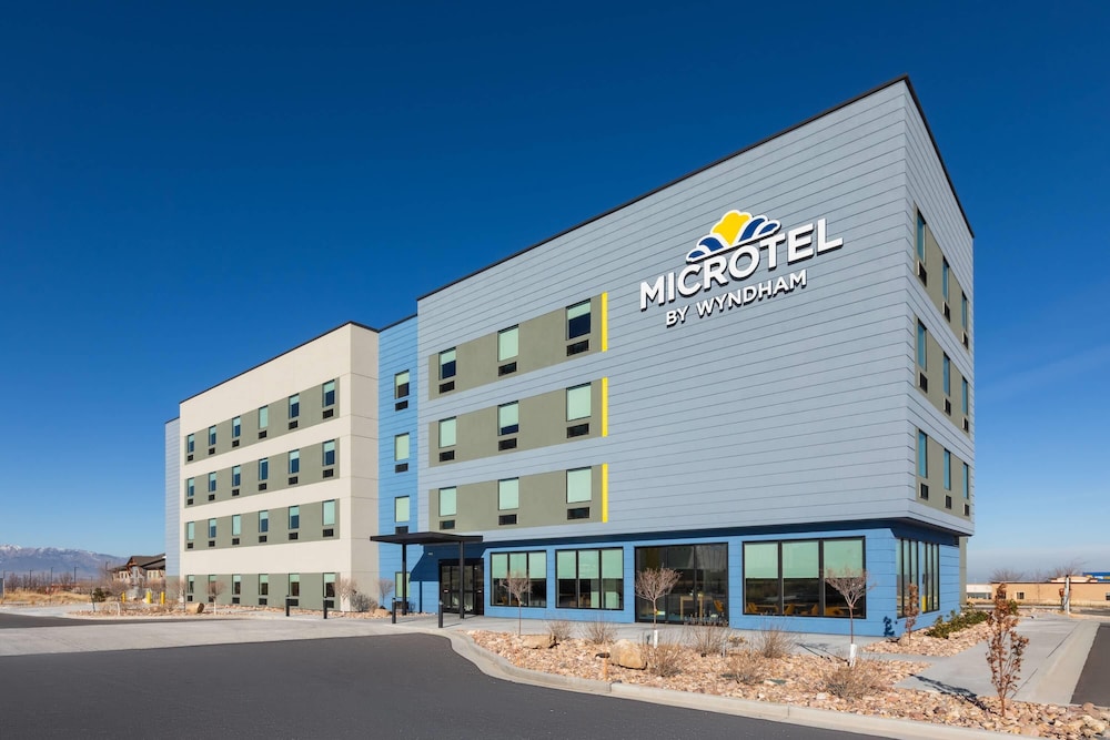 Microtel Inn & Suites by Wyndham Tooele 2/46