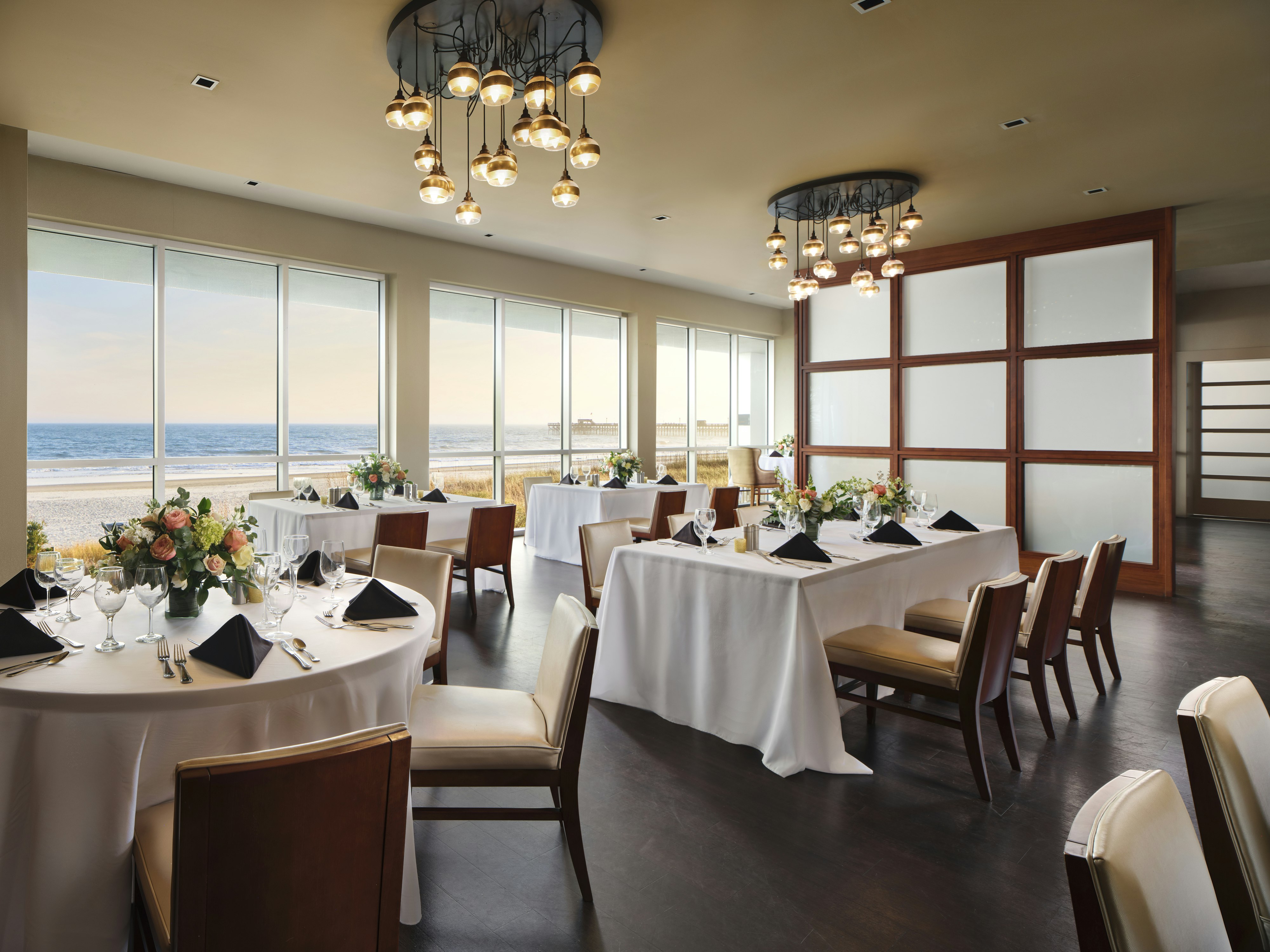 Embassy Suites By Hilton Myrtle Beach Oceanfront Resort 61/87