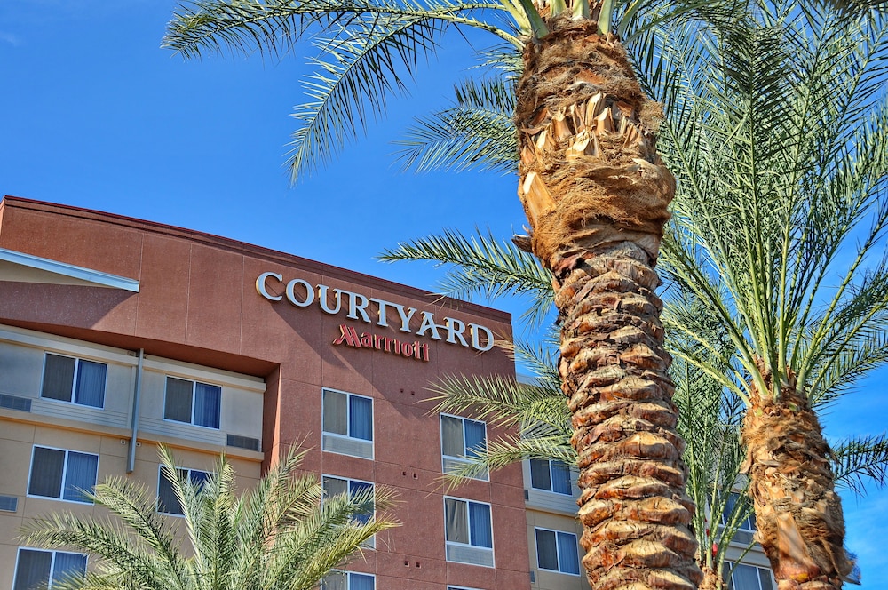 Courtyard Phoenix Chandler/Fashion Center 44/50