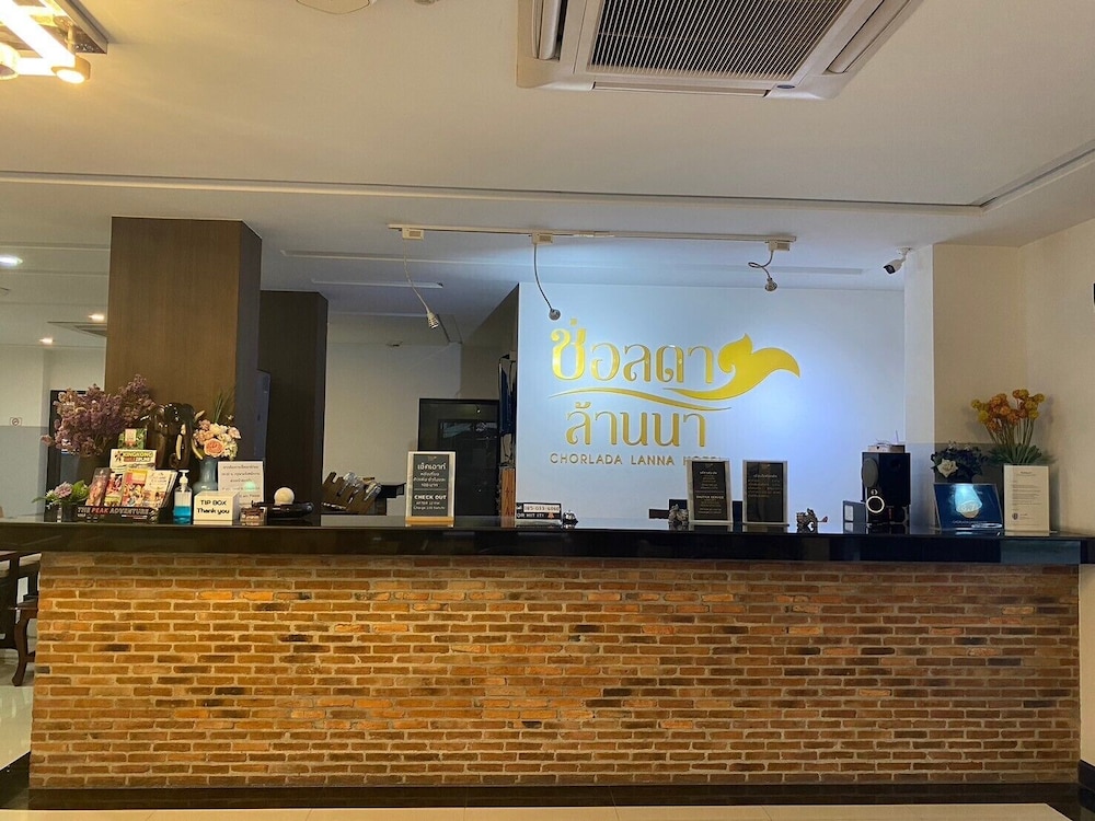 Chorlada Lanna Hotel 7/48