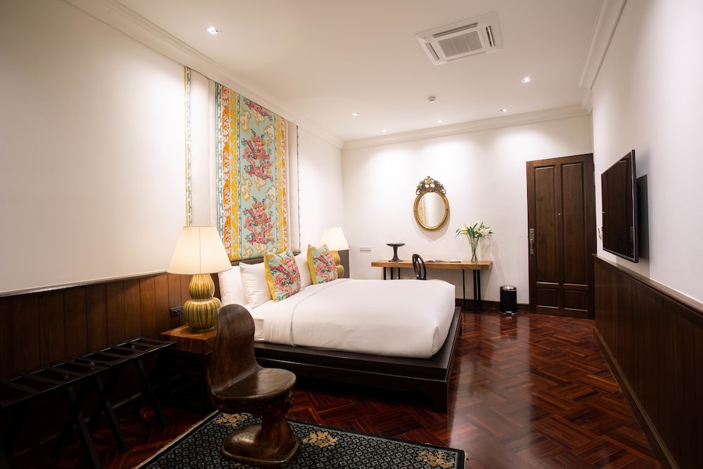 The Bridge An Eclectic Luxotel Chiangmai 14/72
