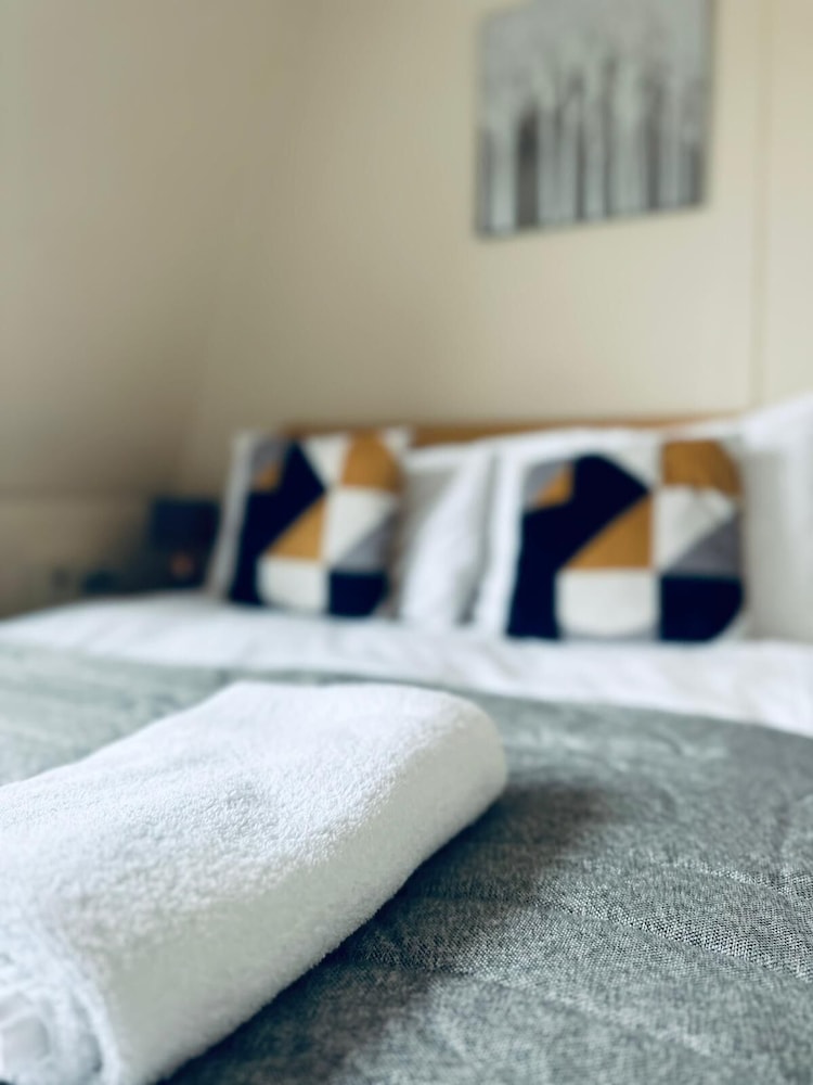 Regent Hotel 10/50