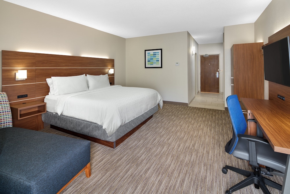 Holiday Inn Express Statesboro 13/42