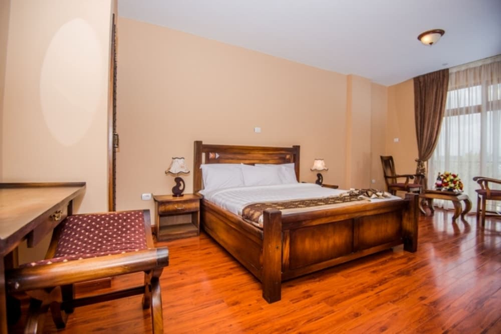 Wudasie Castle Hotel 13/28