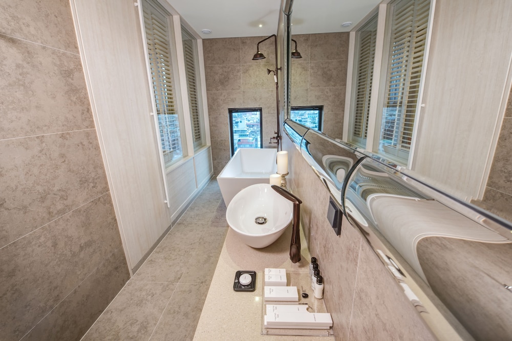 HOTEL THE DESIGNERS KONDAE 68/71