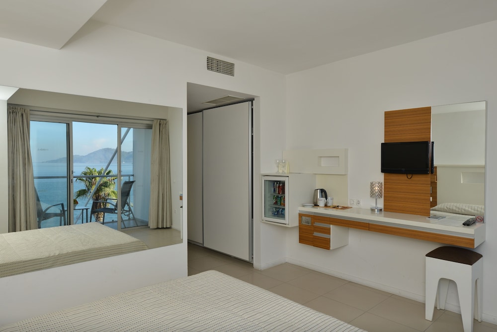 Delta Hotel 45/65