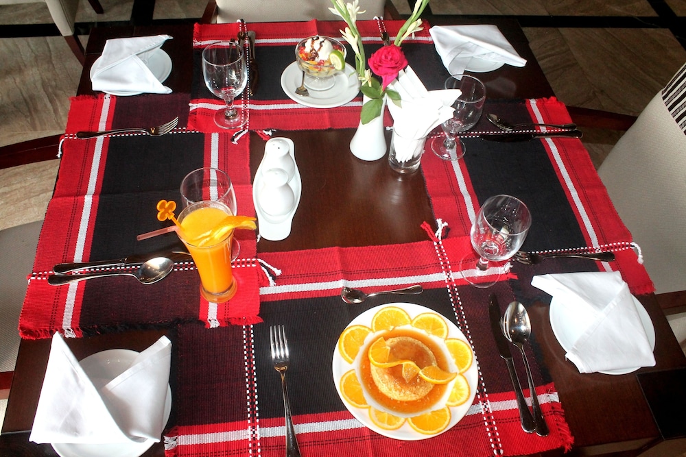 Hotel X Gazipur 36/46