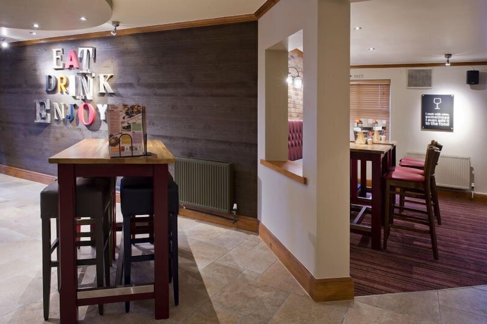 Premier Inn Newcastle Under Lyme 35/44