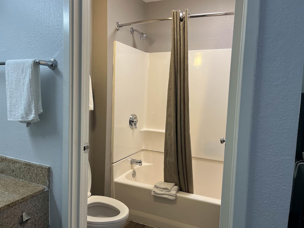 Motel6 Elkton, MD 50/55
