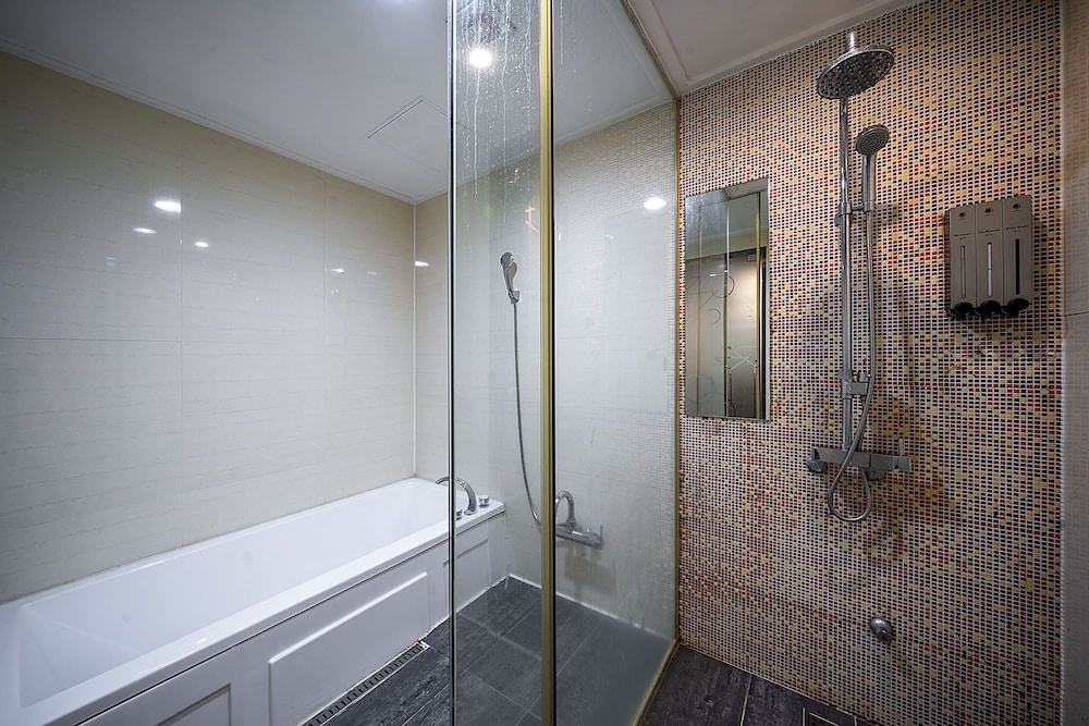 Hotel Cullinan Yongin 25/62
