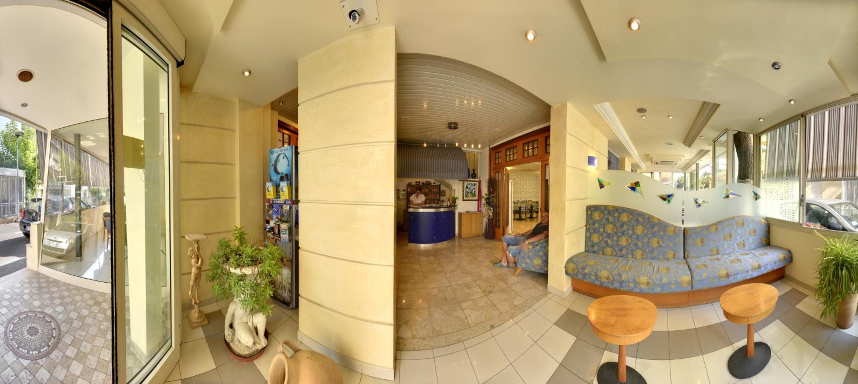 Hotel Ave 14/50