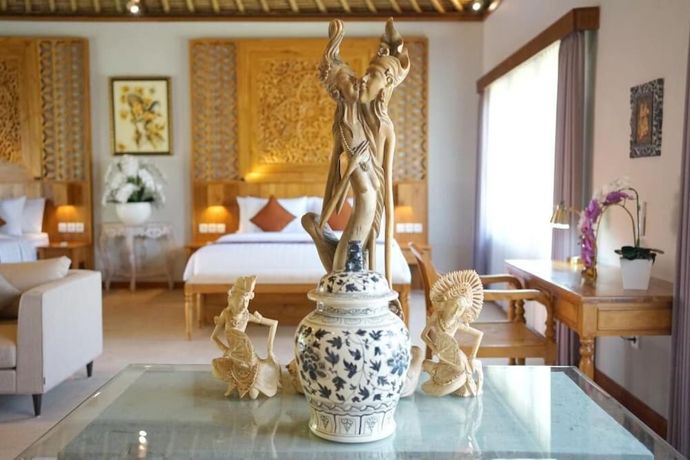 Puri Andong Villa 27/64