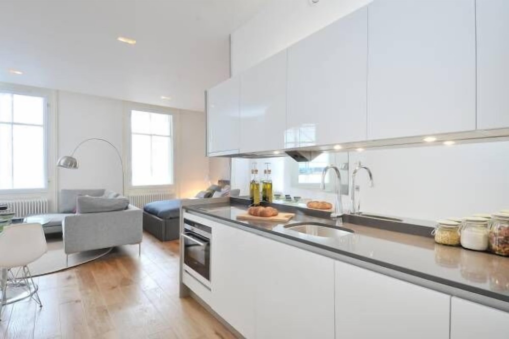 Destiny Scotland - St. Andrew Square Apartments 32/50