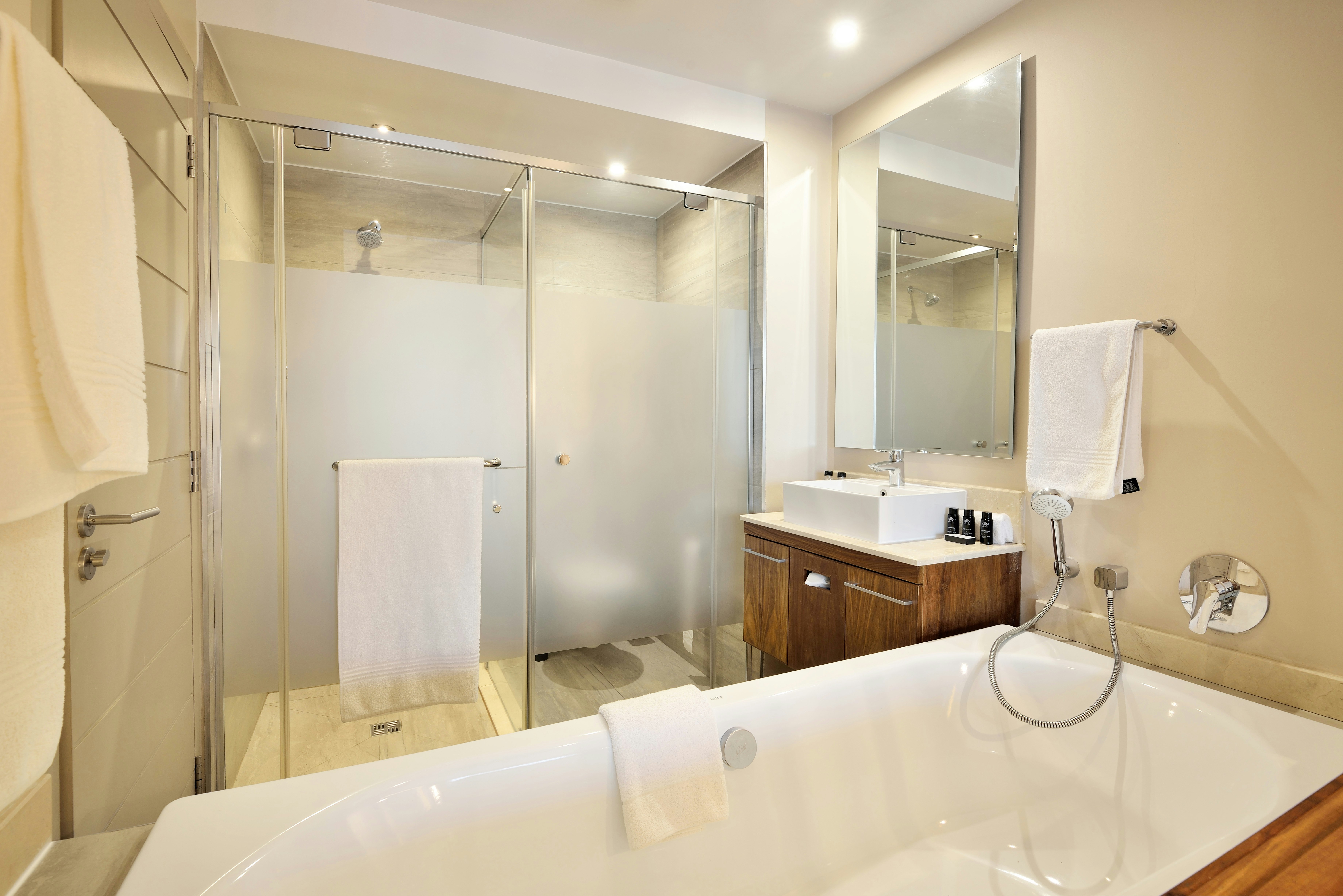 Windhoek Country Club Resort 40/43