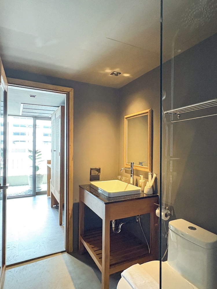 Centric Place Hotel 9/66