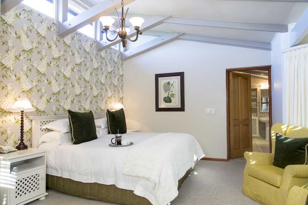 The Fernery Lodge & Chalets 10/50