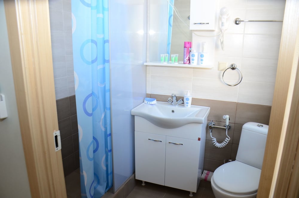 Guesthouse And Hostel Batumi Globus 44/46