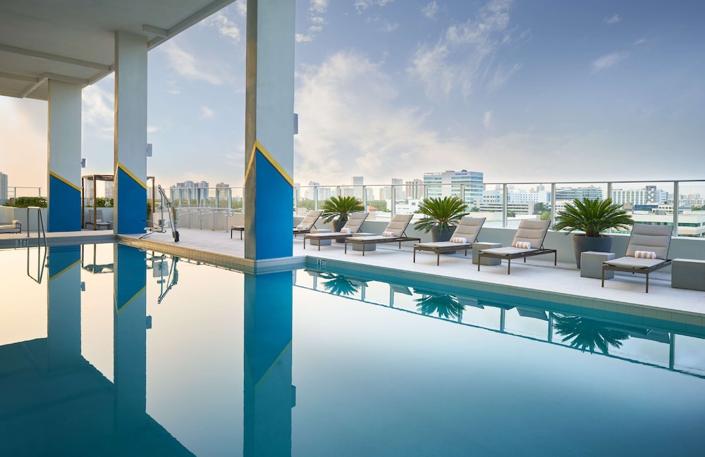 Serena Hotel Aventura Tapestry Collection by Hilton in AVENTURA - FL