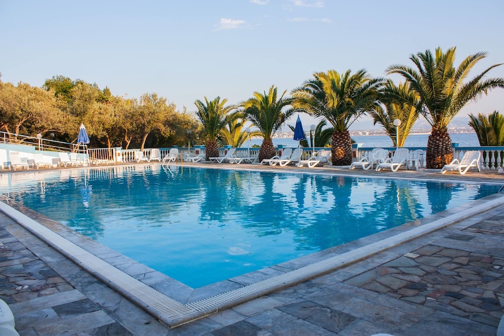 Pappas Loutraki 34/66