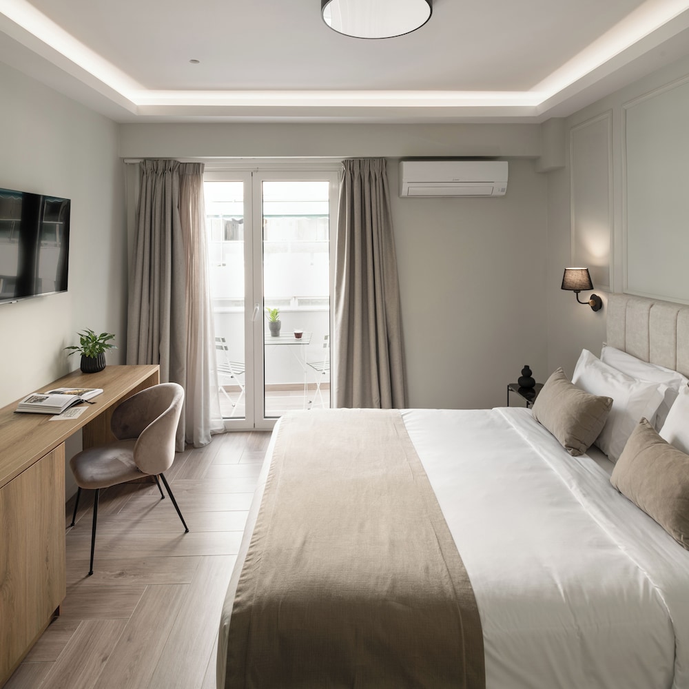 Astikon Xenofontos Suites 11/50