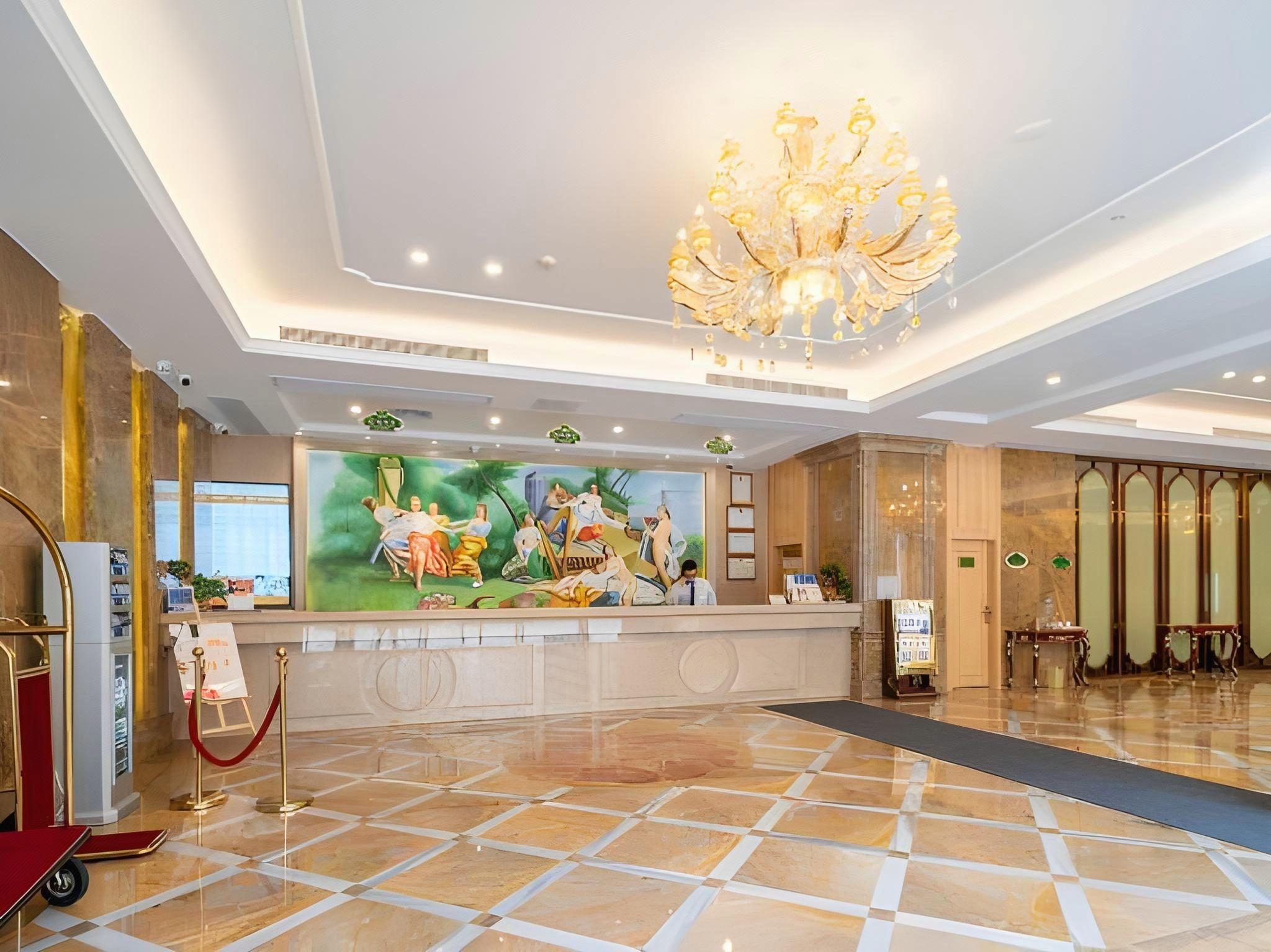 Vienna International Hotel (Jinjiang Airport) 7/34