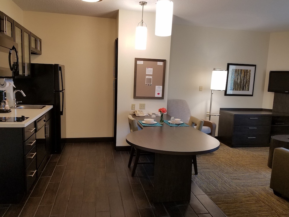 Candlewood Suites East Syracuse - Carrier Circle 18/39